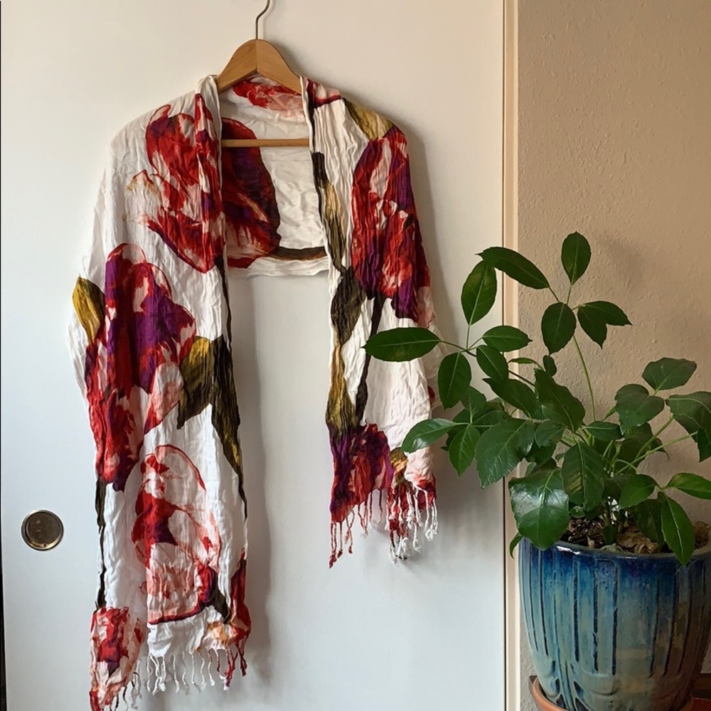 Liz Claiborne Floral Scarf
